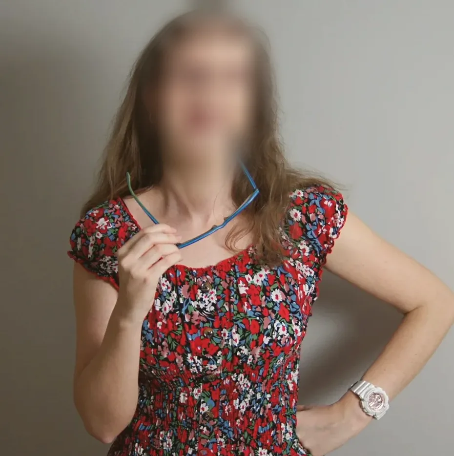 Laura, 35