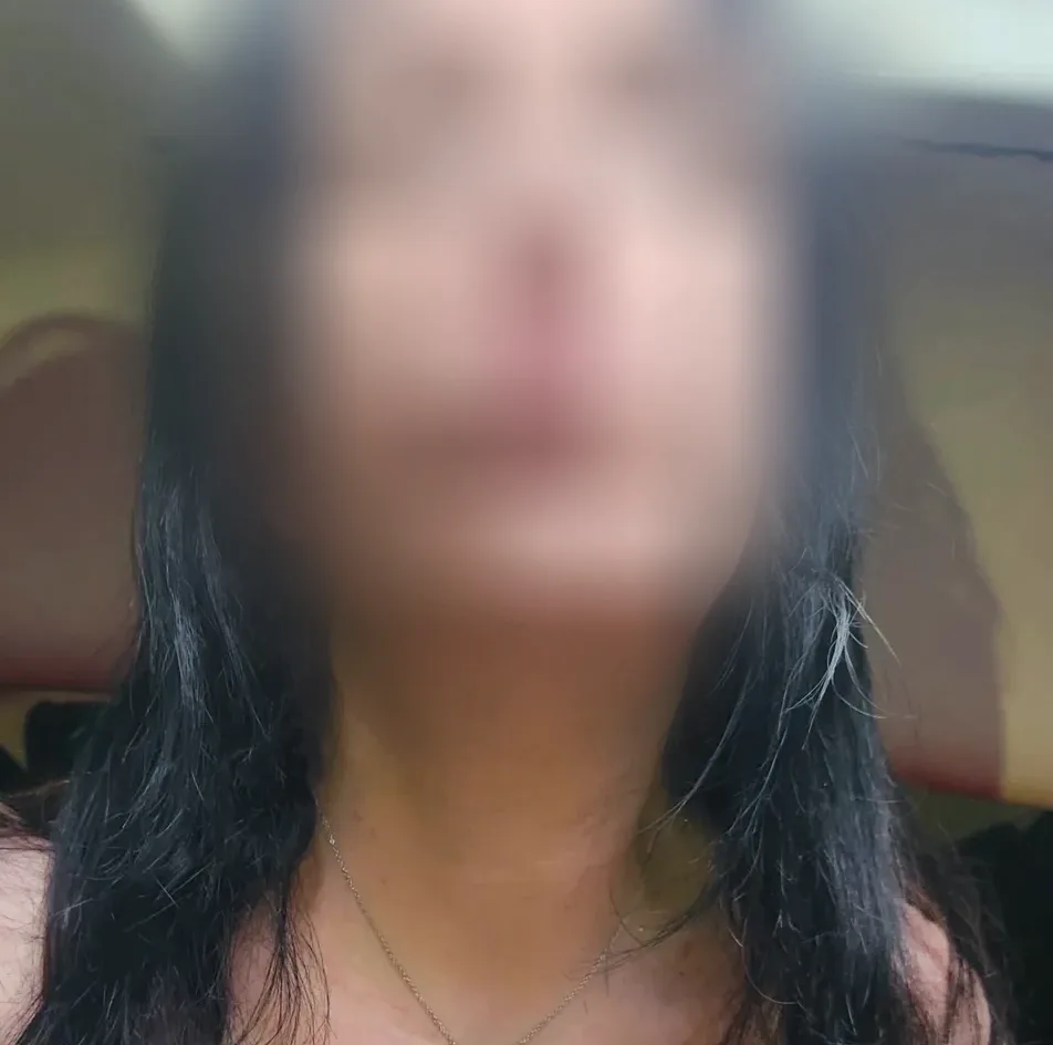 Mhairi, 36