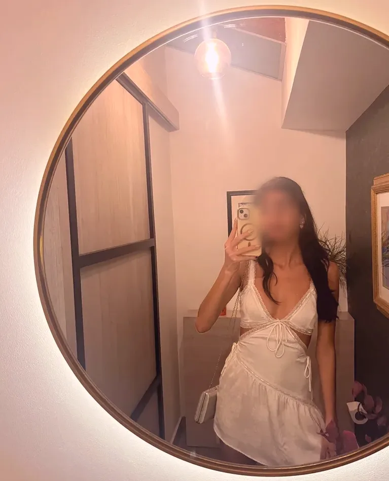 Natalia, 20